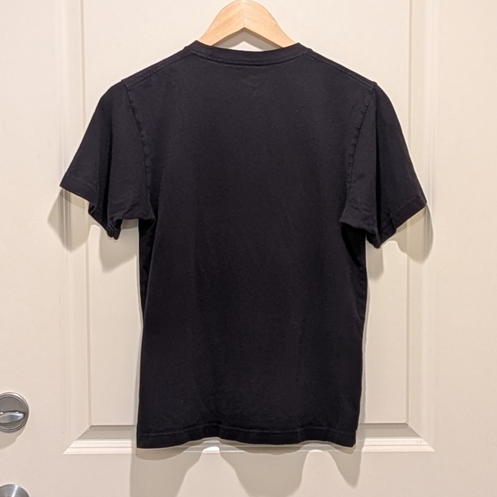 3/$30 Uniqlo x Legend of Zelda XS Nintendo Embroidered Design Competition Tee - Picture 7 of 7